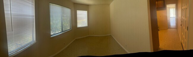 Building Photo - Celebrate 4th of July in Canyon Lake from your 3 bedroom / 2 Bath home with Lake View!
