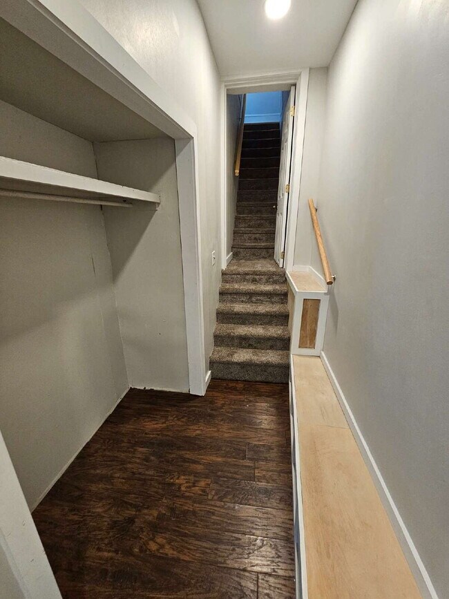 Building Photo - Duplex - 2 Bedroom, 2 Full Bathrooms and a 2 Car Garage. Updated Living Space with Hardwood Floor...