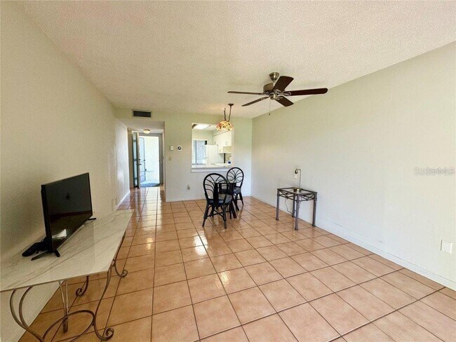 Building Photo - 4512 Longwater Chase