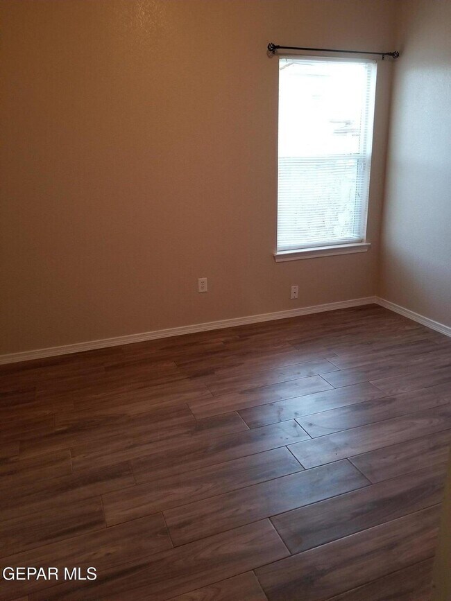 Building Photo - 5806 Redstone Mesa Ct