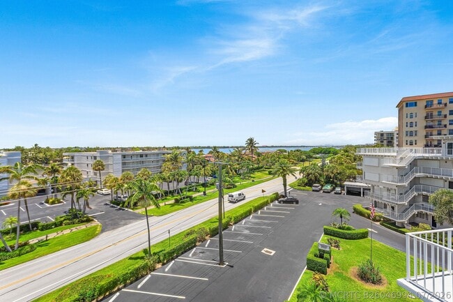 Building Photo - 3500 S Ocean Blvd