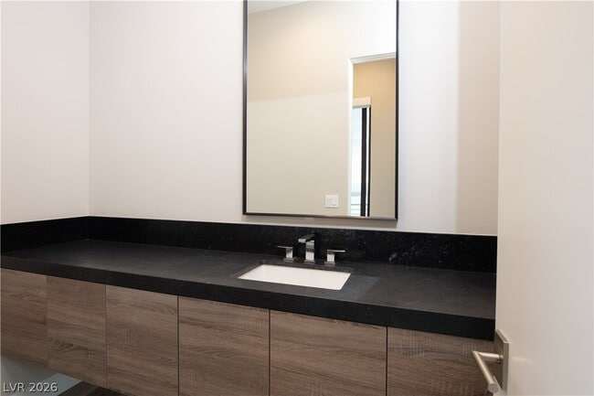 Building Photo - 446 Tranquil Peak Ct