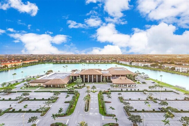 Building Photo - 300 SW 134th Way