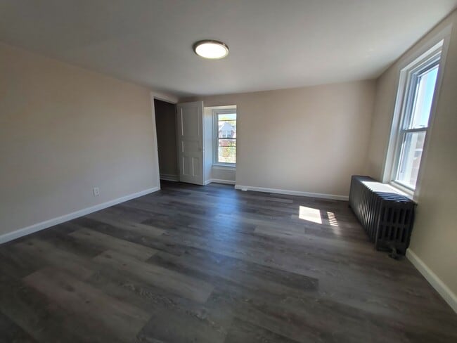 Building Photo - 420 N 4th St