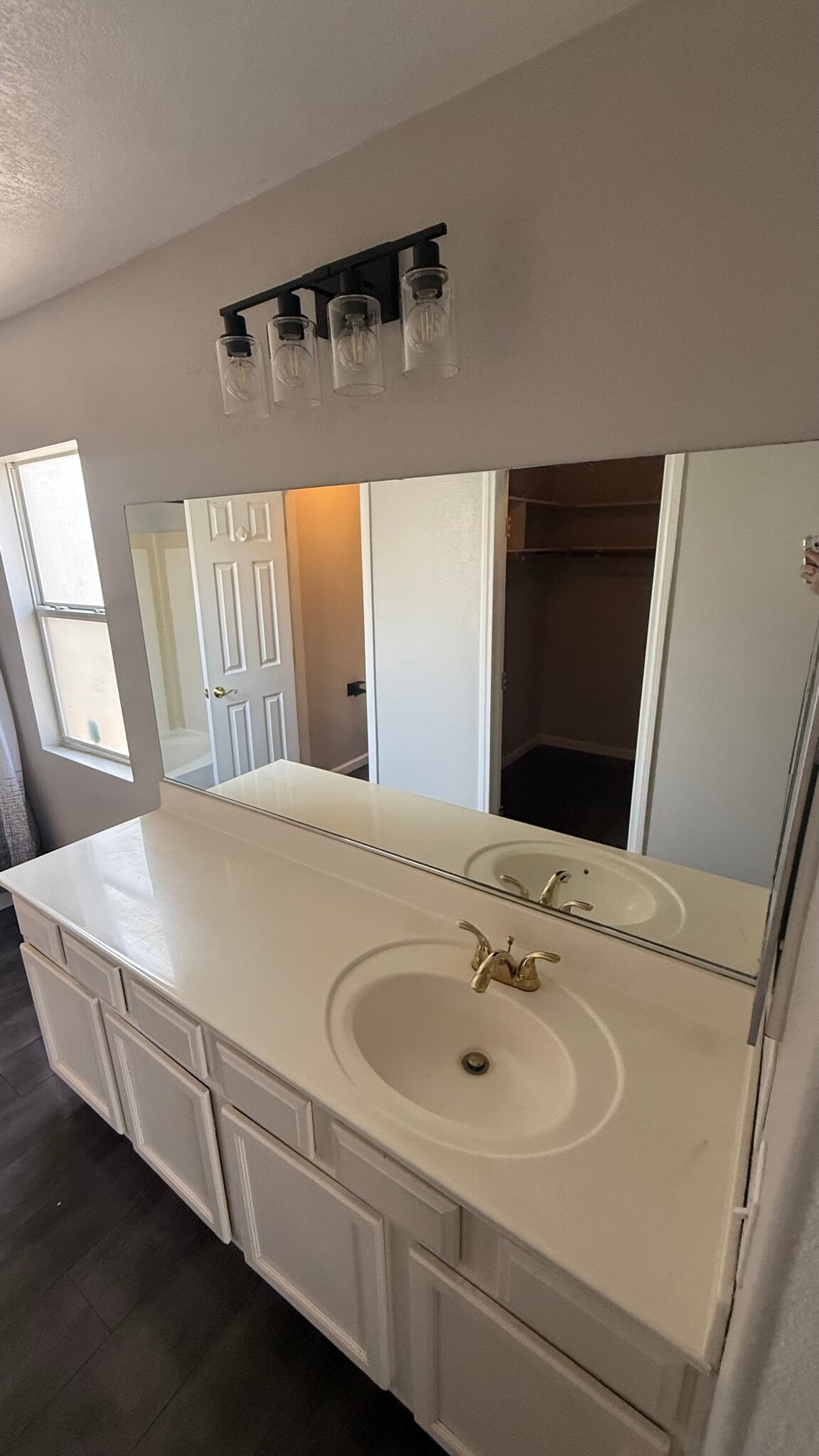 Building Photo - 6385 Dan Blocker Ave