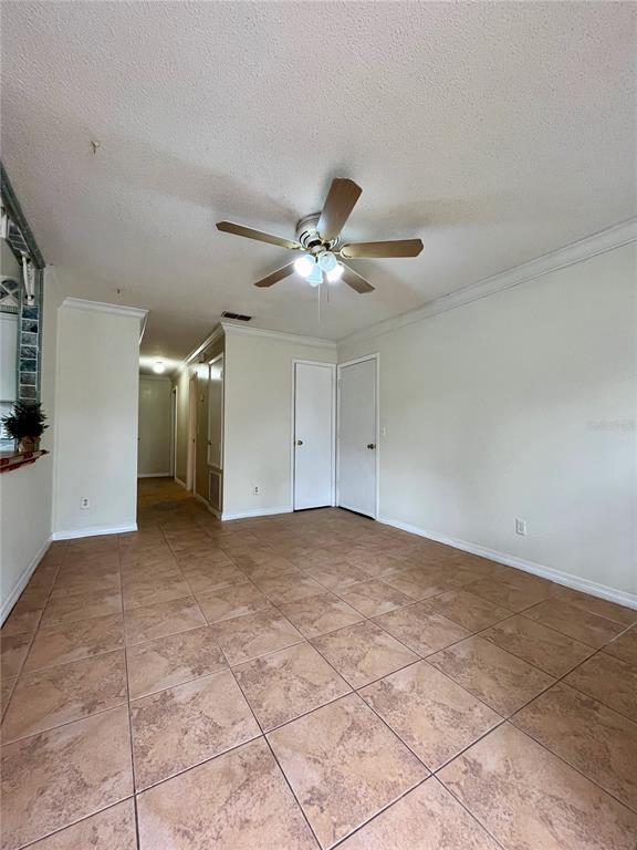 Building Photo - 6659 Westmont Dr