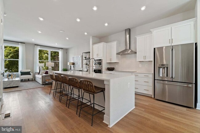 Building Photo - 2459 Liberty Lp
