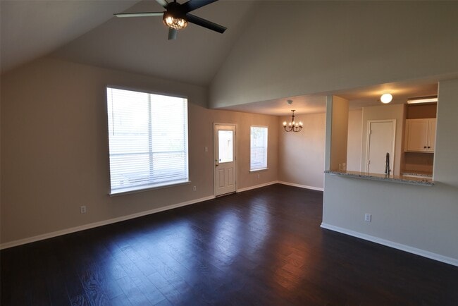 Building Photo - 6823 Arrowchase Ct