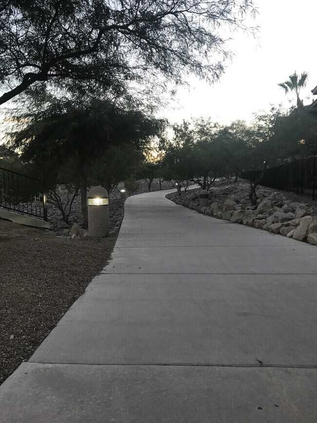 Building Photo - Condo in Nevada Trails - First Level Community Pool/Spa