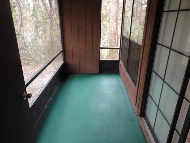 Building Photo - 3 Bedroom/3 bath Townhouse in Rockwood Villas