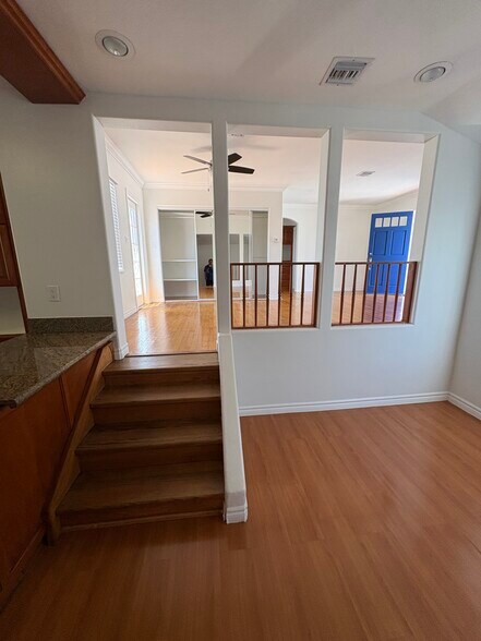 Building Photo - 4014 Paula St