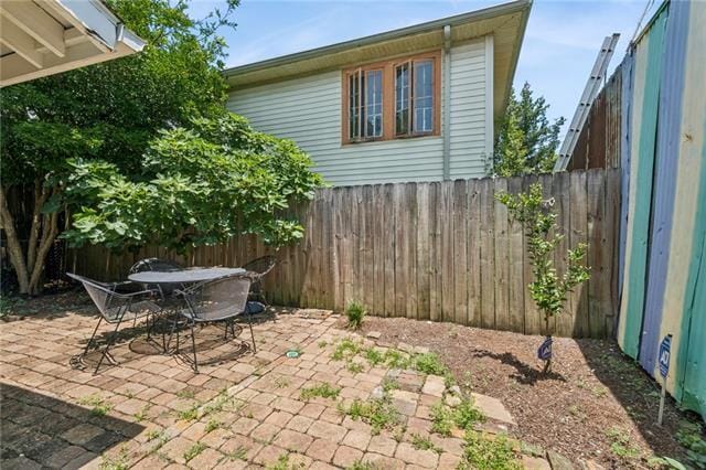 Building Photo - 3121 Maurepas St