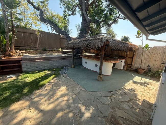 Building Photo - Charming 3BR/1.5BA Home for Rent in San Ca...