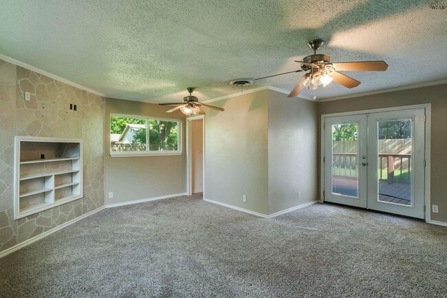 Building Photo - 5114 Fairway Blvd