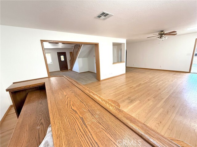 Building Photo - 608 Juanita Ave