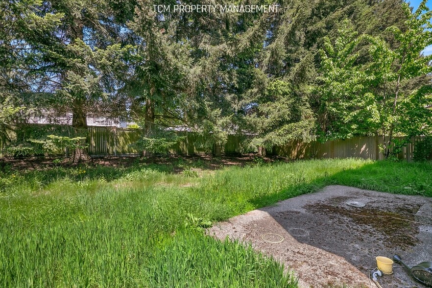 Building Photo - 717 170th Pl SW