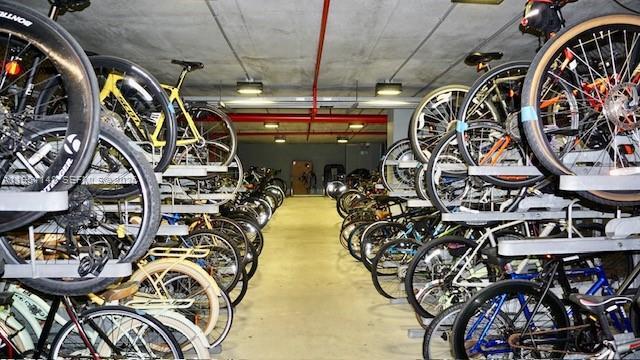 Building Photo - 1080 Brickell Ave