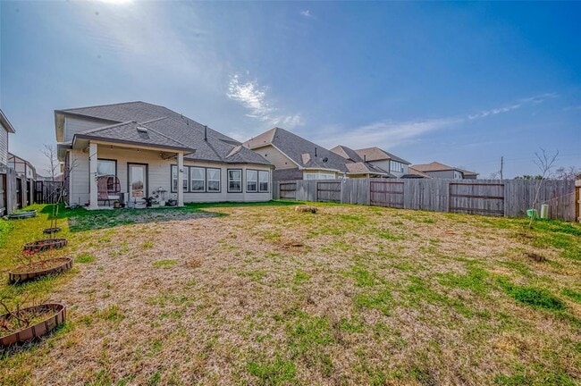 Building Photo - 21450 Petherton Dr
