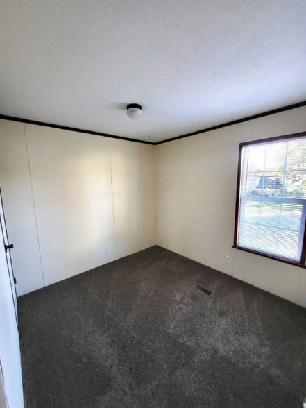 Building Photo - 1907 Borman Ct