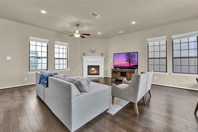 Building Photo - 1715 Billfish Blvd