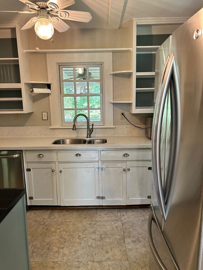 Building Photo - ****COMING SOON****