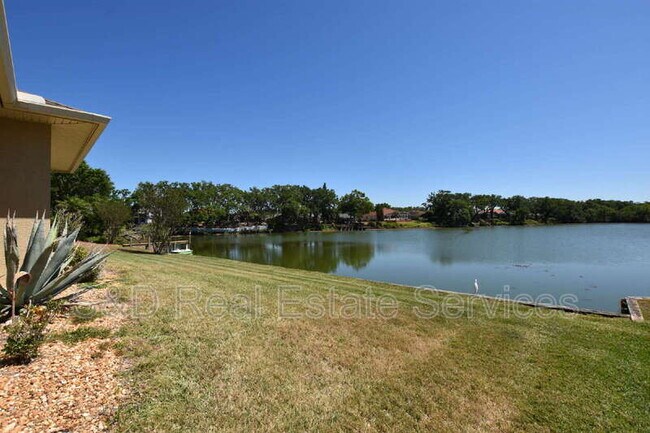 Building Photo - 4435 Winding Oaks Cir