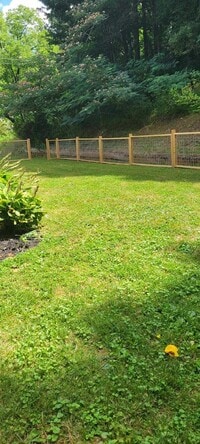 Building Photo - 3 Bd 1.5 Ba with 4 acres.