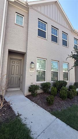 Primary Photo - 9939 Hennings St