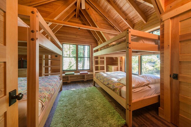 Building Photo - 131 Fish Hook Rd