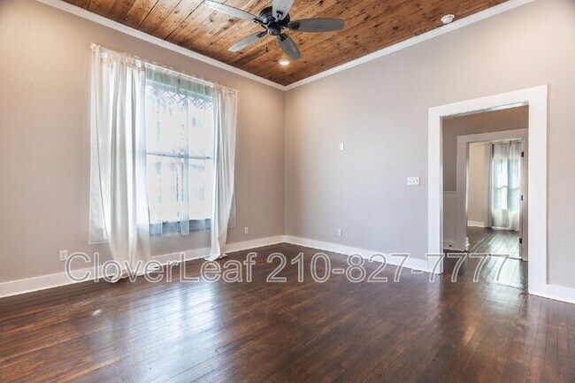 Building Photo - 242 Furnish Ave