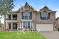Building Photo - Your dream home awaits!