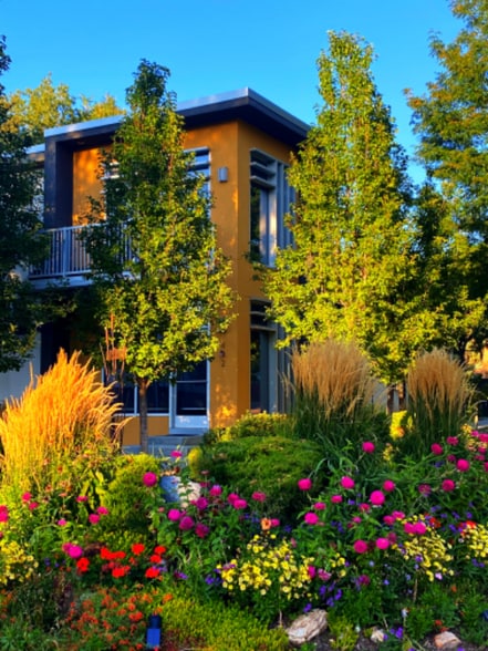 Building Photo - 402 Harrison St