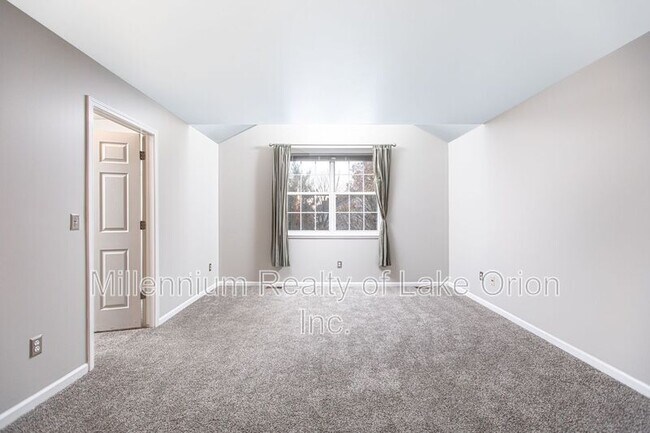Building Photo - 403 Teelin Dr