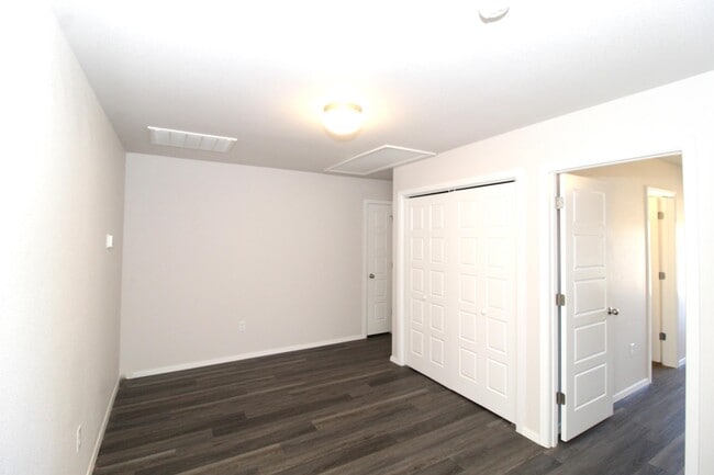 Building Photo - 3321 Gulley Ln