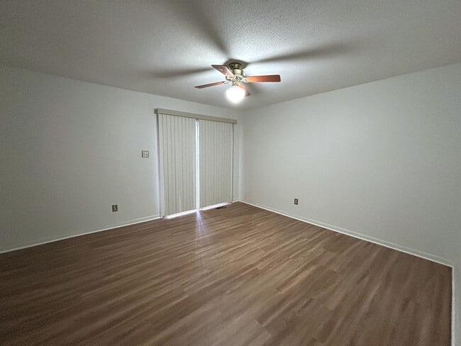 Building Photo - Charming 3BD/2BA Ranch home in North Raleigh with fenced yard and quiet neighborhood!