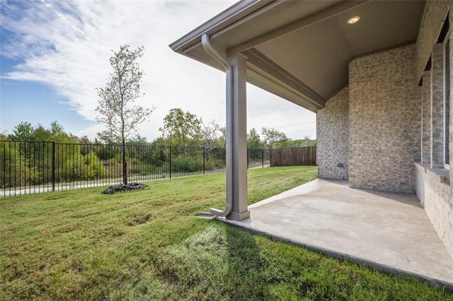 Building Photo - 710 Creekview Ln