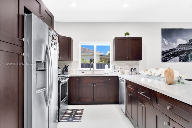 Building Photo - 30775 SW 158 Path