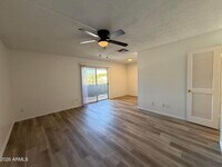 Building Photo - Nice studio apartment in Phoenix!