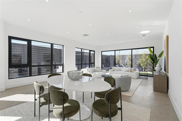 Building Photo - 6801 Tyree St