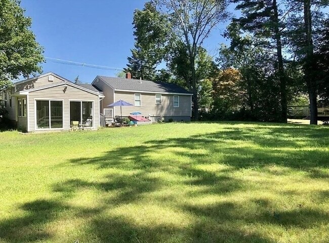 Building Photo - 143 S Worcester St