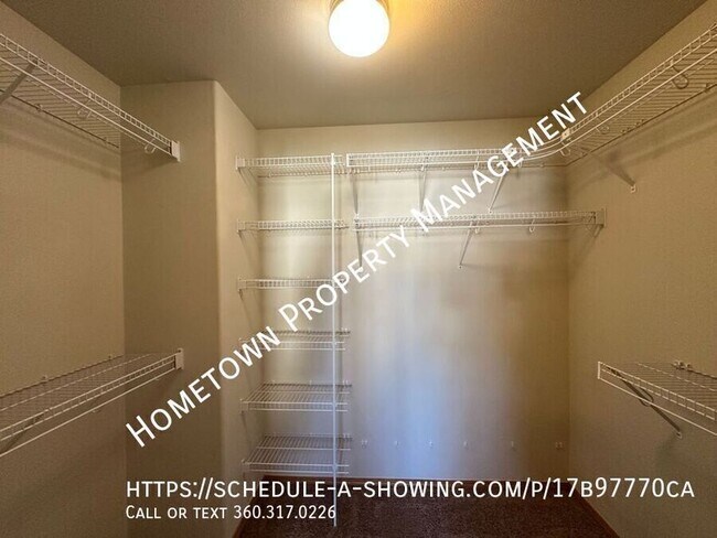 Building Photo - 1764 Brown Ave