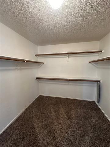 Building Photo - 10265 Maria Dr