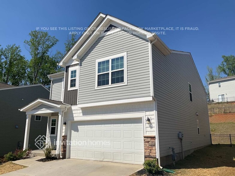 Building Photo - 121 Hazelnut Wy