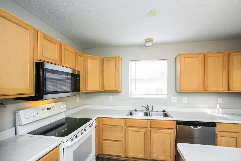 Building Photo - 5531 Fair Ridge Pl