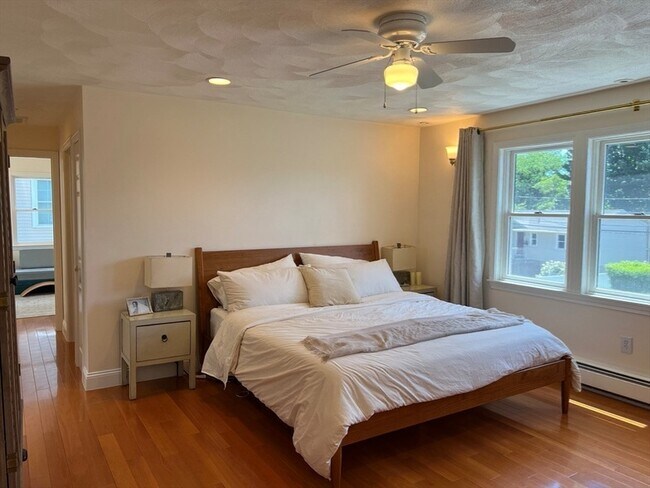 Building Photo - 11 Garrison Rd