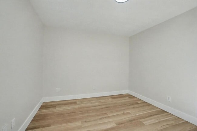 Building Photo - 7882 Lockport Blvd