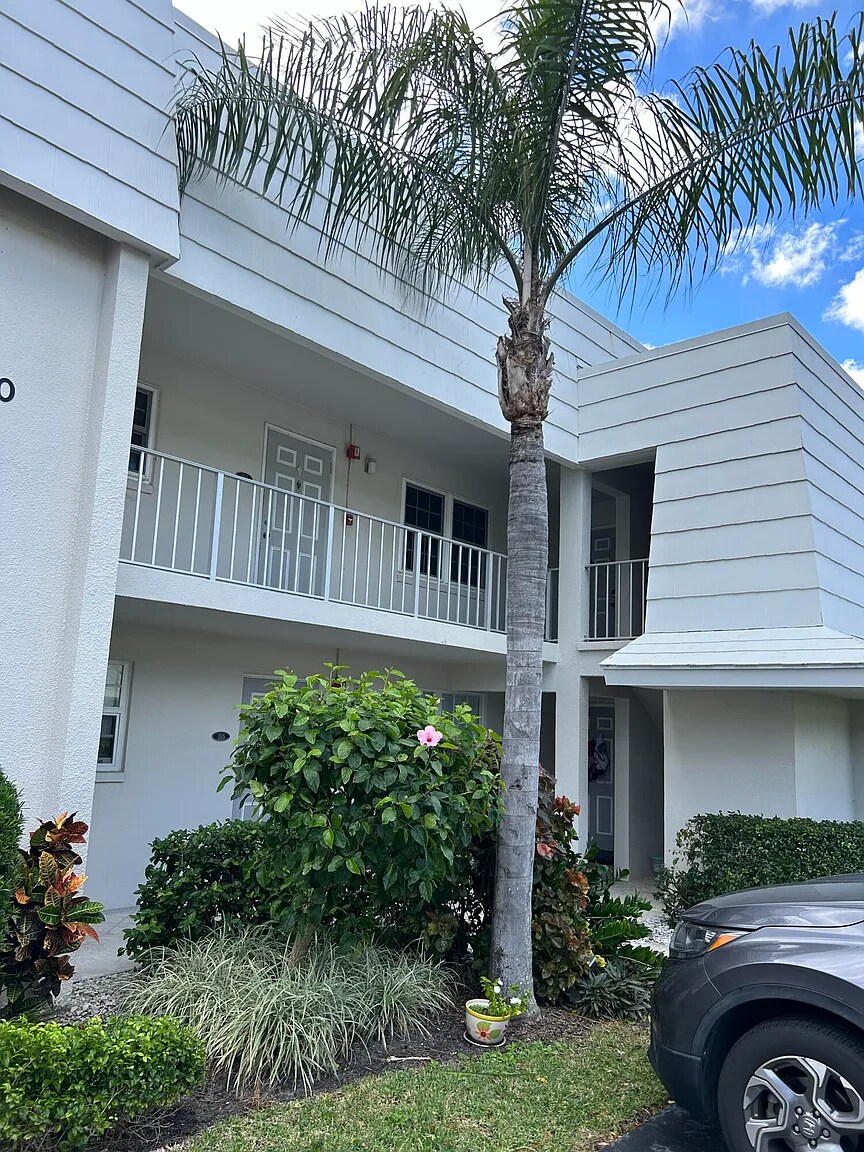 outside view - 1260 Sugar Sands Blvd