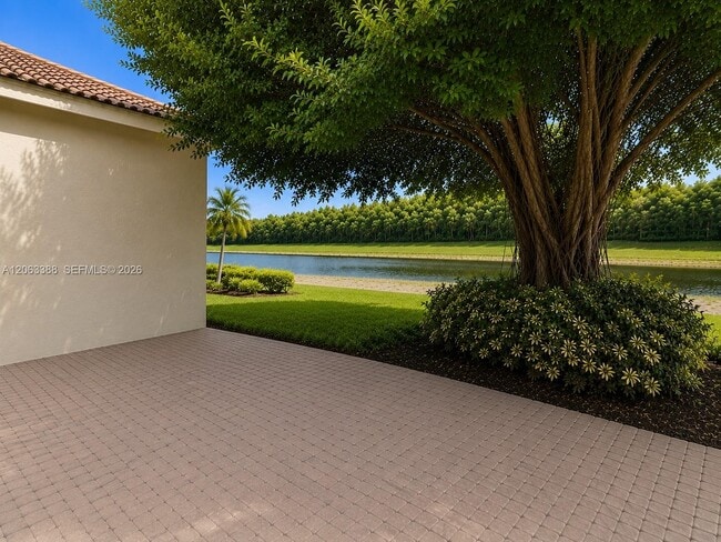 Building Photo - 837 Tanglewood Cir
