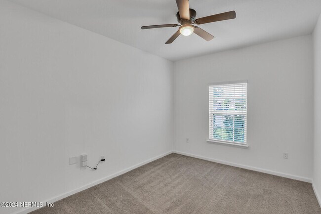 Building Photo - 13445 Cedar Hammock Wy