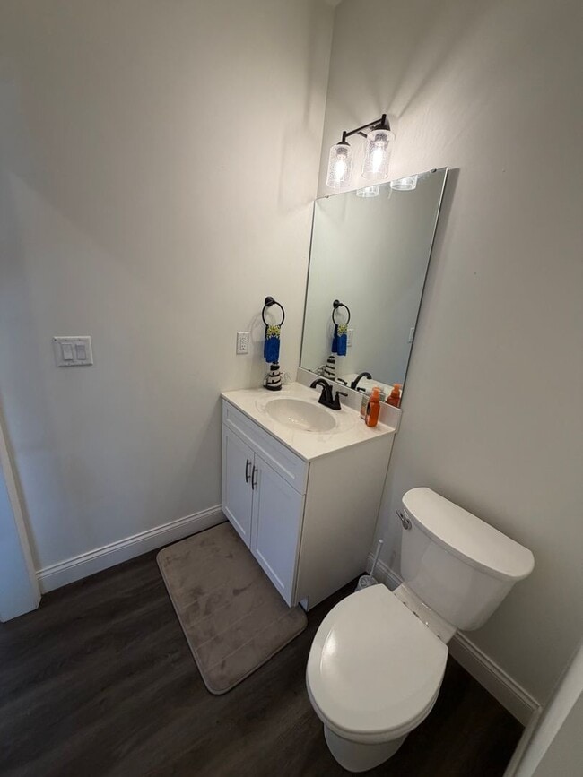 Building Photo - 1204 Yeats Ct